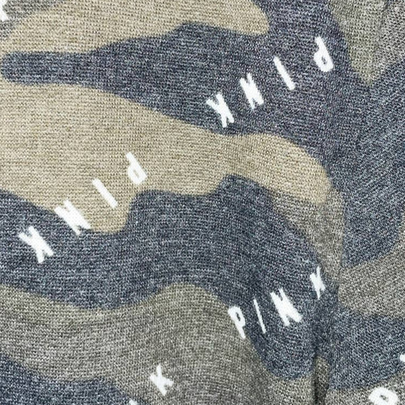 Pink Zip Up Hoodie Womens Small S Camouflage White Logo Print Kangaroo Pockets - Picture 9 of 12